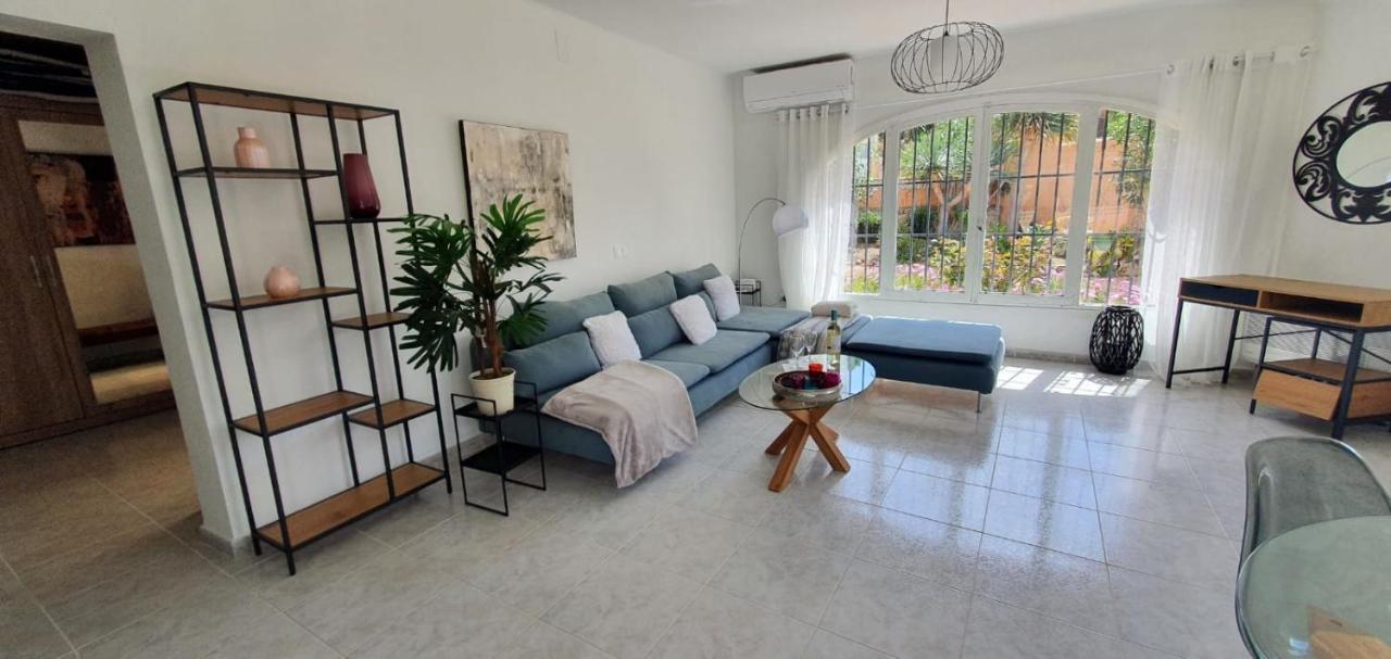Cheerful 2-Bedroom Villa With Private Pool كاليبي المظهر الخارجي الصورة