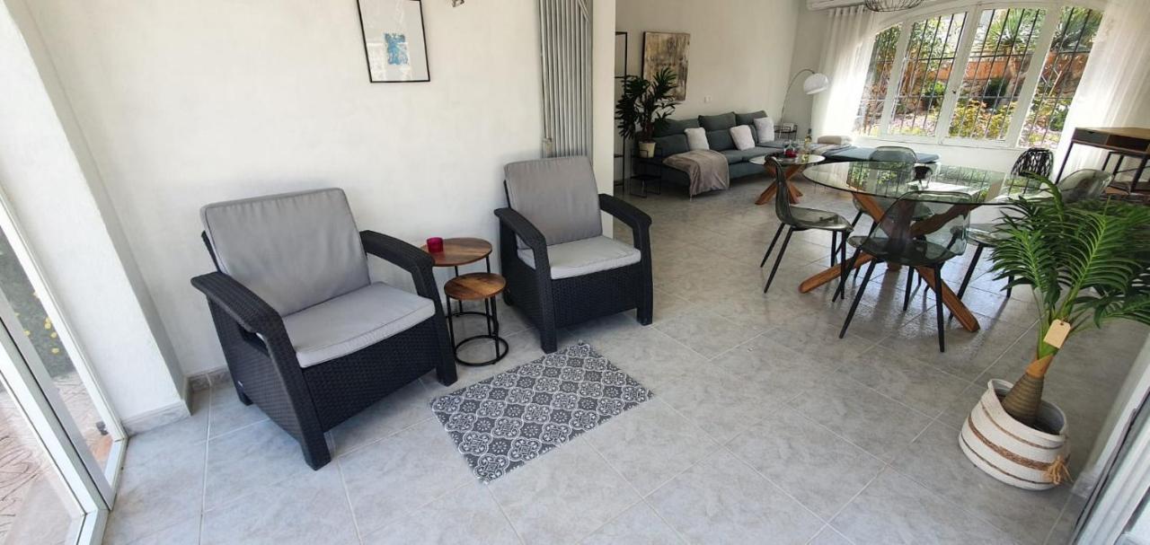 Cheerful 2-Bedroom Villa With Private Pool كاليبي المظهر الخارجي الصورة