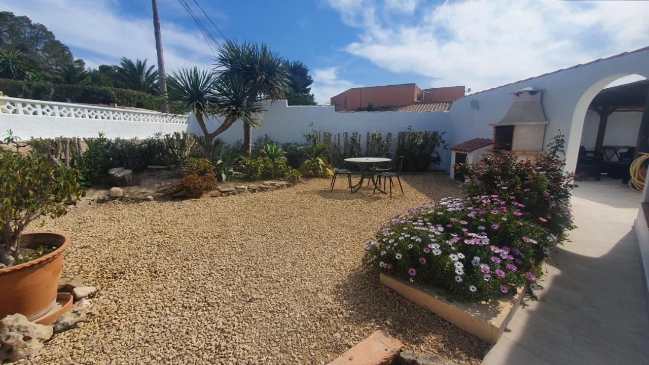 Cheerful 2-Bedroom Villa With Private Pool كاليبي المظهر الخارجي الصورة